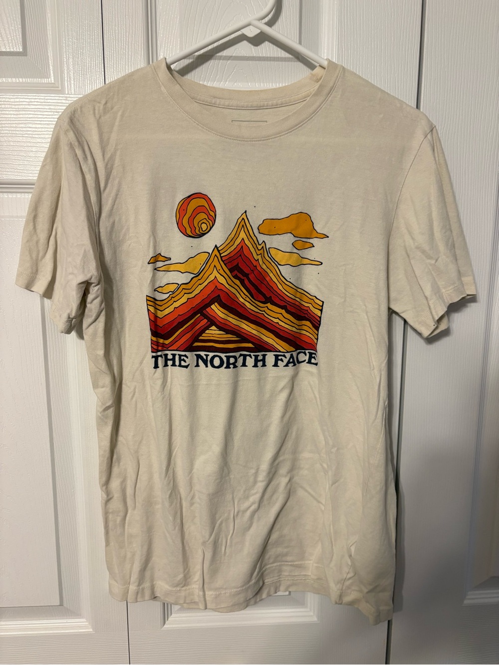 The North Face Cream Short-Sleeve Tee with Sunset Mountain Graphic